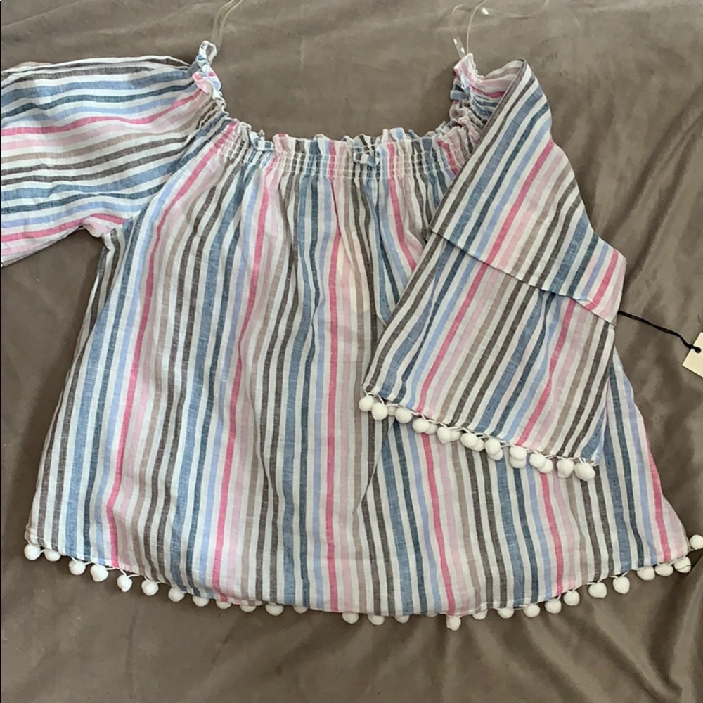 Off shoulder stripped blouse.